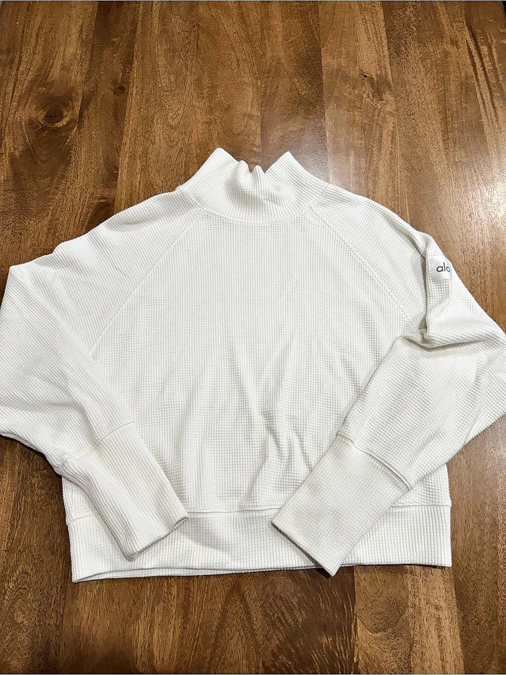 Alo Yoga Waffle Weekend Escape Mock Neck Long Sleeve White